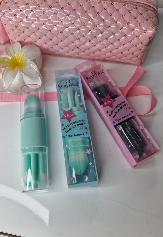 براش مسافرتی و لیوانی