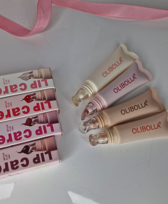 رنگبندی برق لب با کیفیت اولیبولا