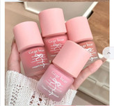 رژگونه مایع پمپی جی جی بیر gege bear قیمت عالی پیگمنت عالی و ماندگار و هلویی