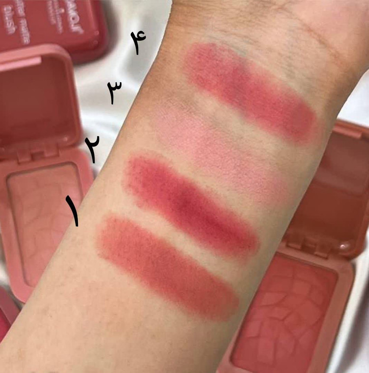 رژگونه پودری hudimuji طرح و دوپ باترملت buttermelt نیکس