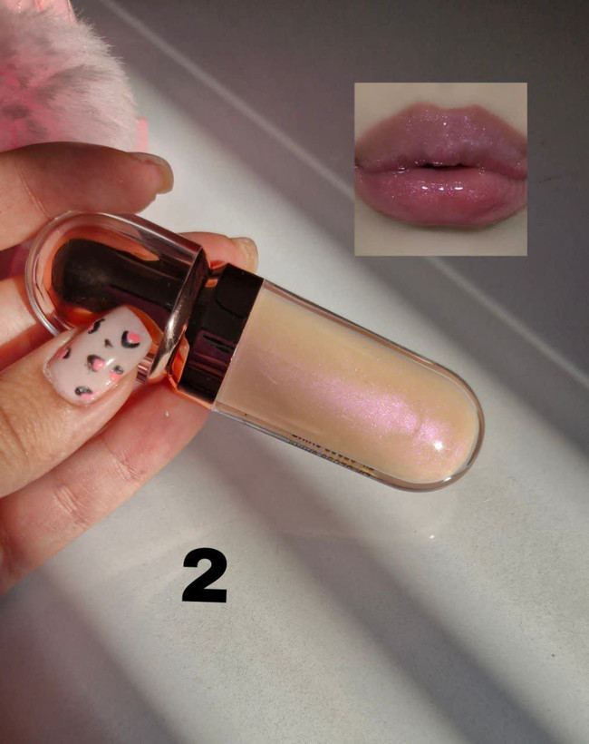 لیپگلاس شاین دار سری پاییزه برند huxiabeauty