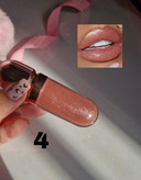 لیپگلاس شاین دار سری پاییزه برند huxiabeauty