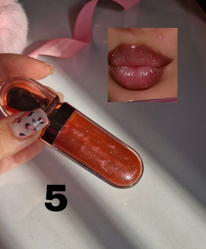 لیپگلاس شاین دار سری پاییزه برند huxiabeauty