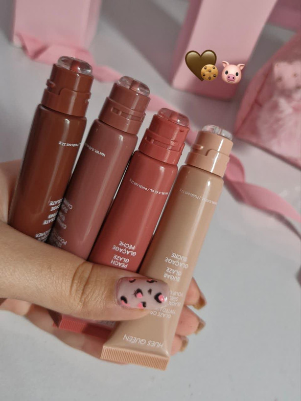 لیپ گلاس لانیژ سرم لب لانیژ لیپگلاس دوناتی دوپ سر سیلیکونی سر پلاستیکی دوپ از لانیژ