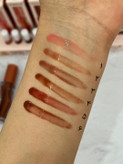 لیپ گلاس گیسو دوپ سری تافی ollibola lip oil