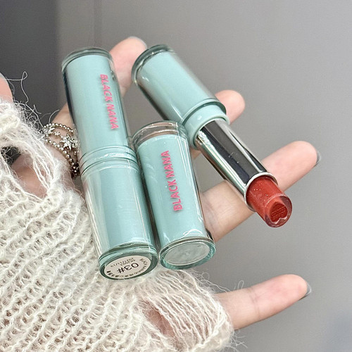 بالم لب ویتامینه، بالم لب قلبی، بالم لب Blacknana، بالم لب کره ای، بالم لب رنگی، بالم لب براق، بالم لب مرطوب کننده، بالم لب مغذی، بالم لب نرم کننده، بالم لب دخترانه، بالم لب گلاسی، بالم لب شیک، بالم لب بادوام